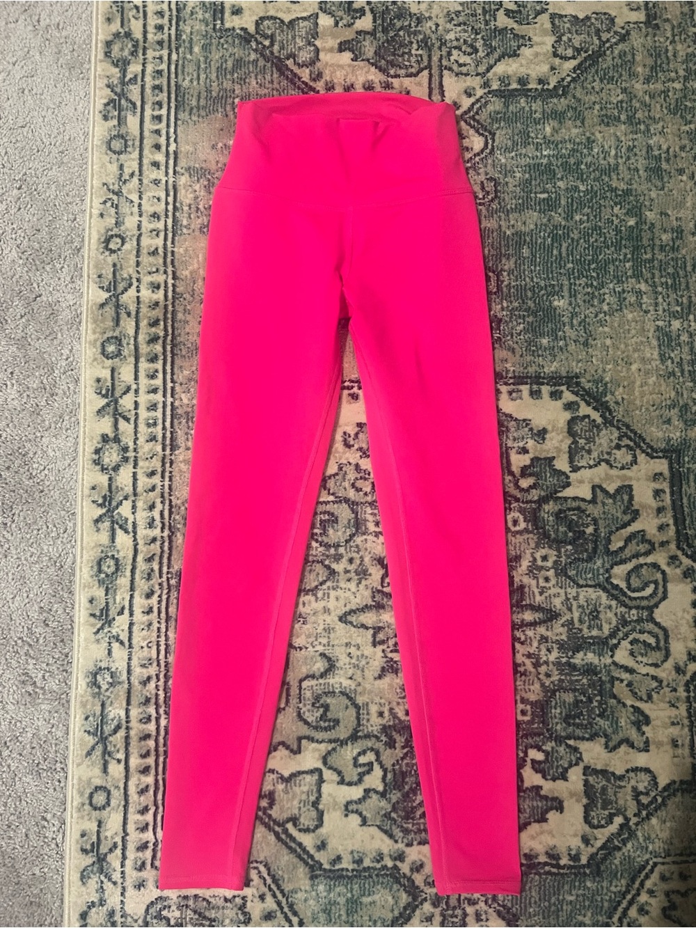 ALO yoga airbrush leggings neon pink size xs